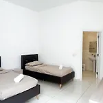 Lovely Ensuite In Swieqi *