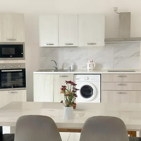 Homestay Lovely Ensuite In Swieqi
