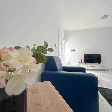 Lovely Ensuite In Swieqi * Is-Swieqi