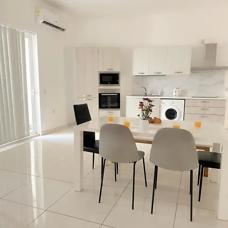Lovely Ensuite In Swieqi