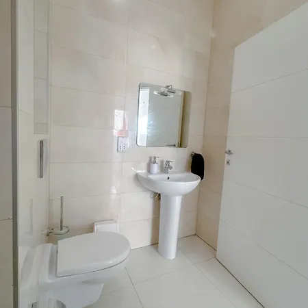 Lovely Ensuite In Swieqi Homestay